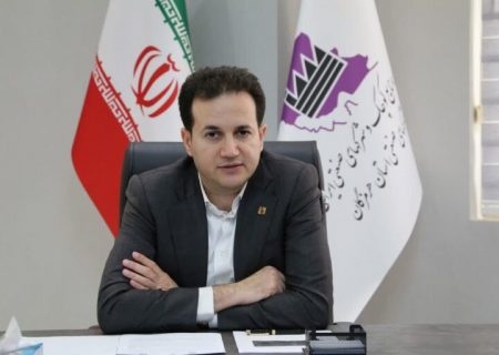 گام تازه شرکت شهرک‌های صنعتی هرمزگان برای تأمین برق پایدار واحدهای تولیدی نیروگاه خورشیدی گمبرون؛ سرمایه‌گذاری ۲۵۰ میلیاردی برای عبور صنعت از چالش انرژی