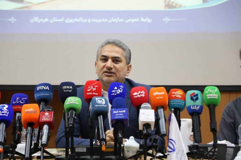 پروژههای ۱۸ ساله هرمزگان همچنان نیمهتمام؛ شاکریزاده بر اولویتبندی اعتبارات تأکید کرد