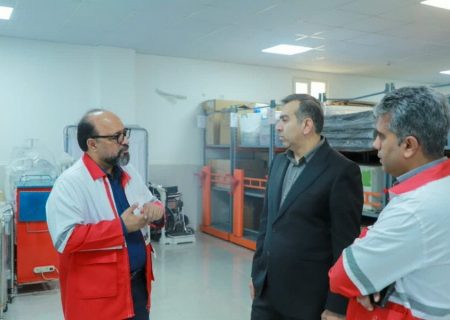 بازدید مدیرکل امور اقتصادی و دارایی هرمزگان از مرکز جامع توانبخشی هلال‌احمر؛ زمینه‌سازی برای همکاری‌های مشترک